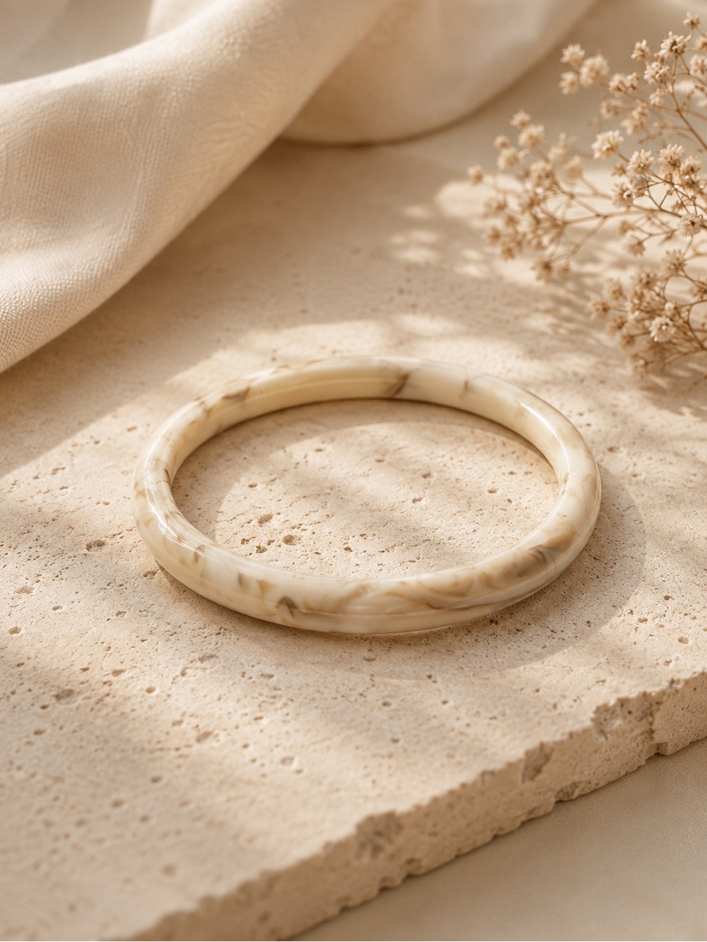 SMJ025 | Elegant Beige Marbled Resin Bangle Bracelet